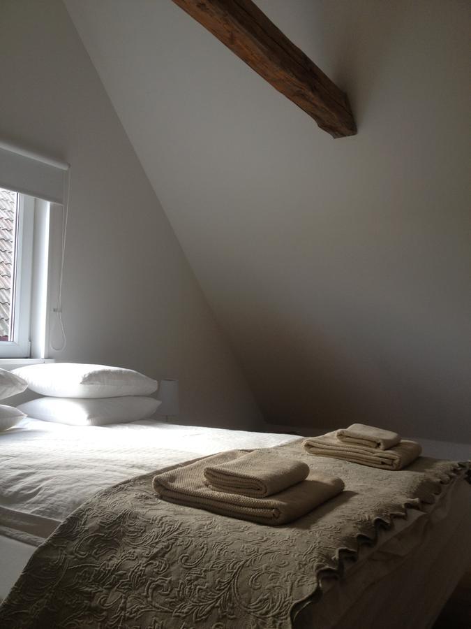 Red Bird Farm Bed and Breakfast Ystad Εξωτερικό φωτογραφία